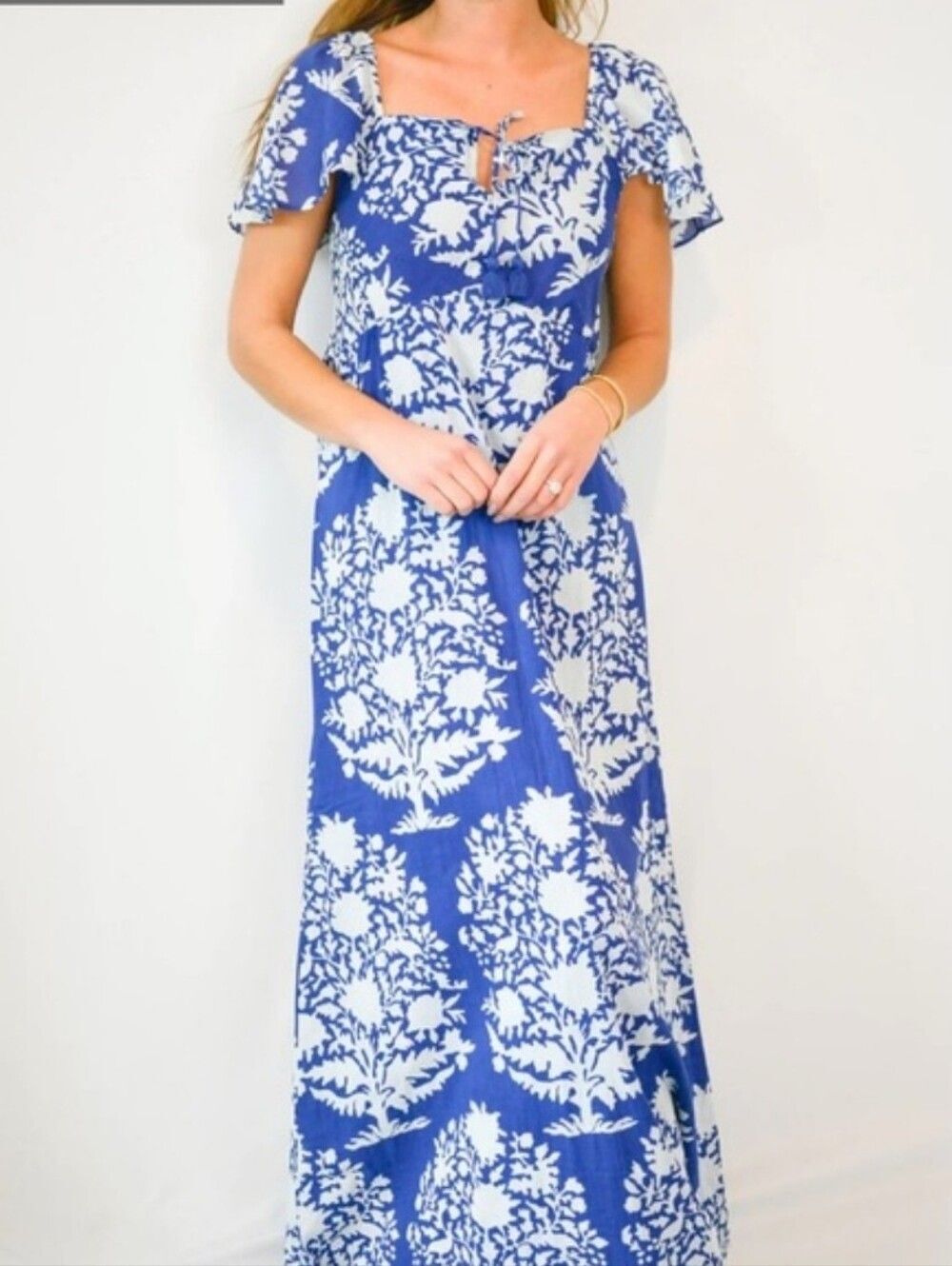La Plage Aloha Blue & White Floral Maxi Dress - XS